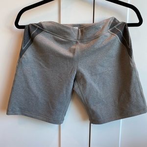 Lululemon luon Ivivva athletica shorts grey